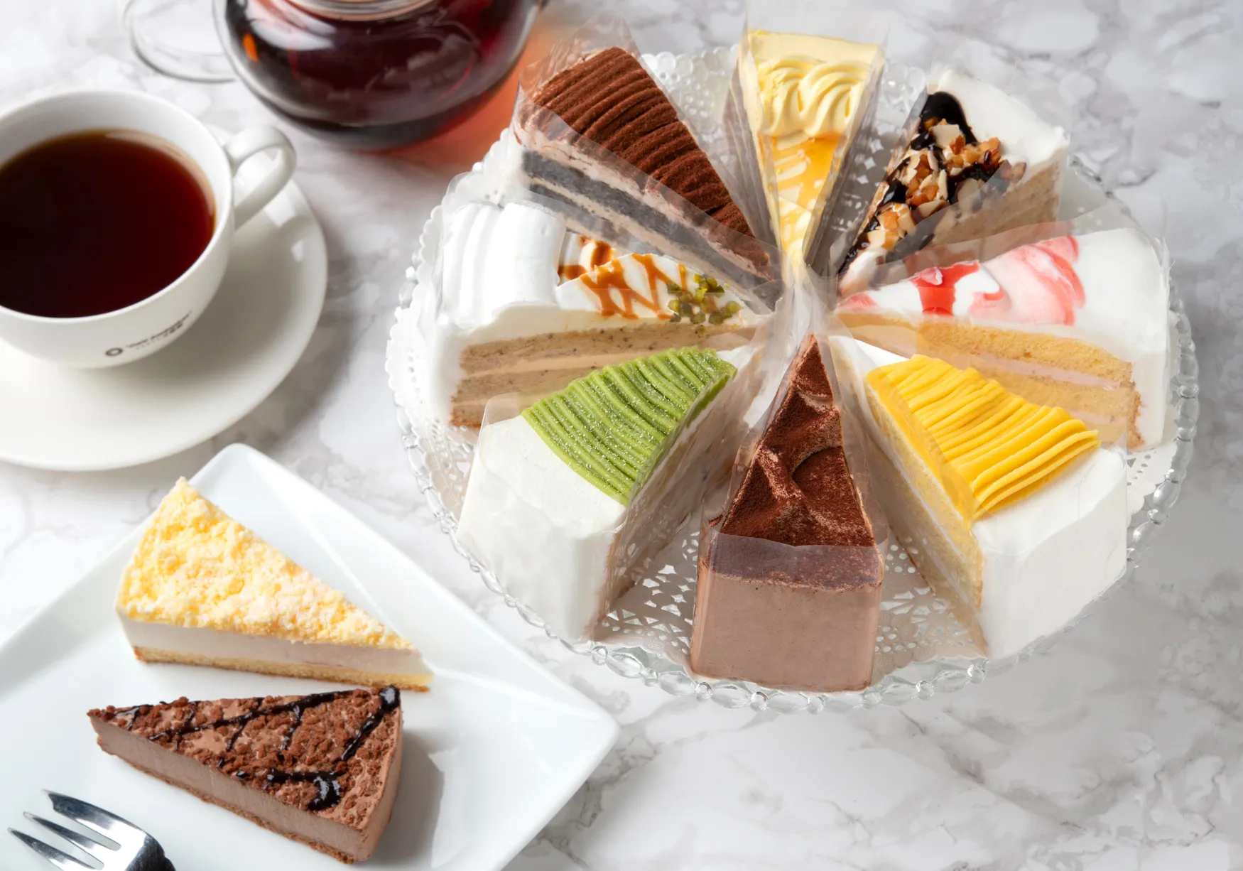 ケーキ（2個～）＋ドリンクセット950円～